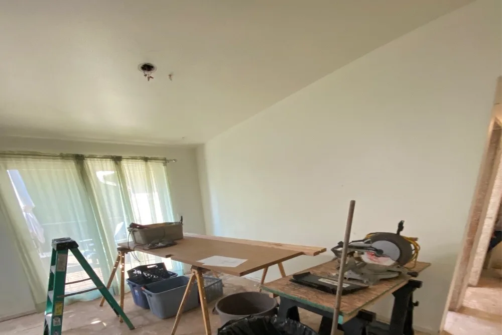 Walls & Ceilings & Sheetrock in Marysville
