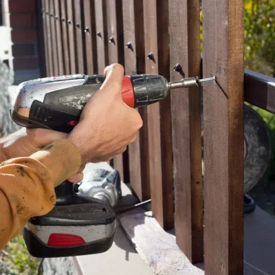 Why Homeowners in Everett Choose Professional Fence Services